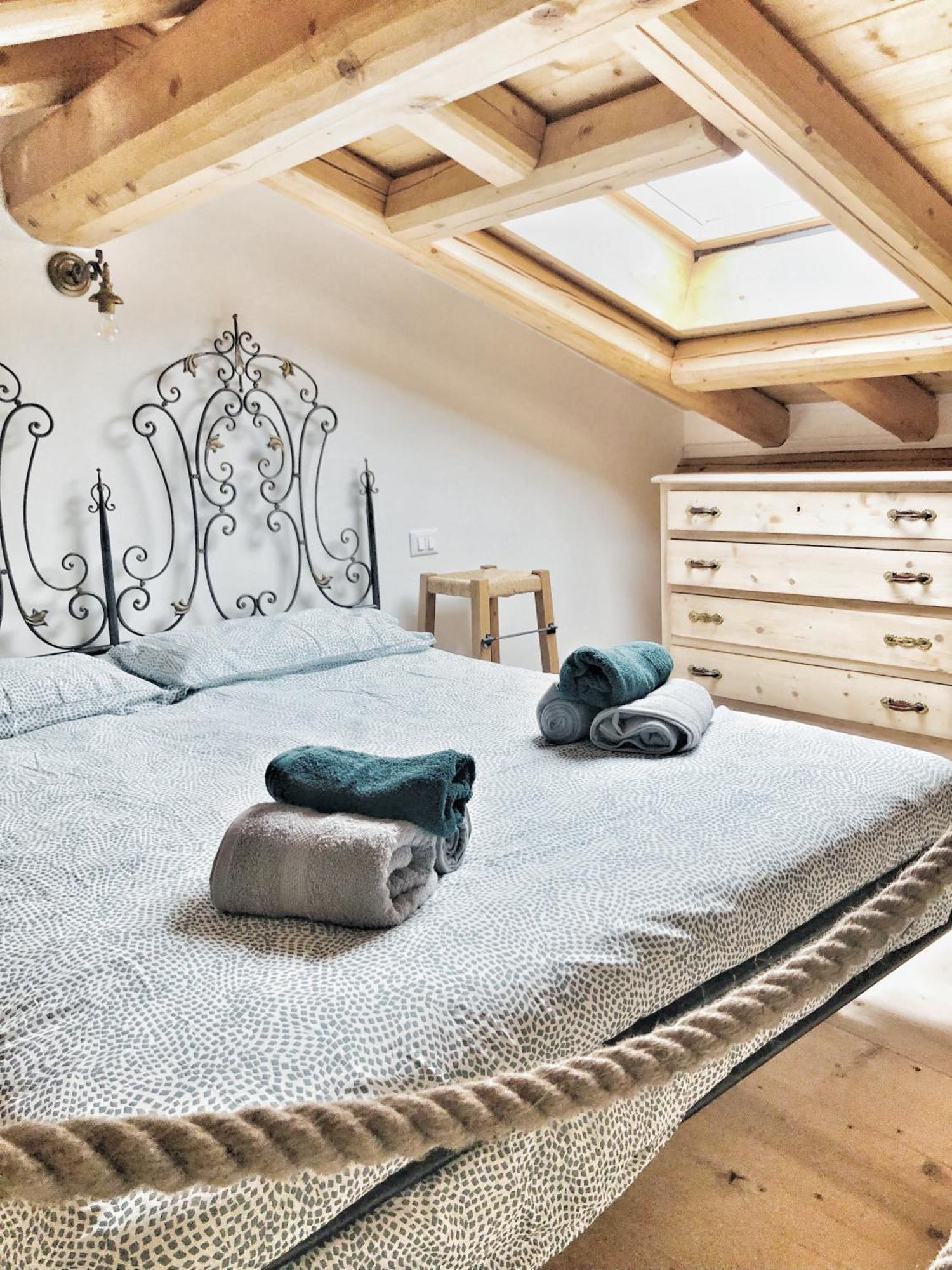 Bed and Breakfast Casa Barteei à Monte Isola Extérieur photo