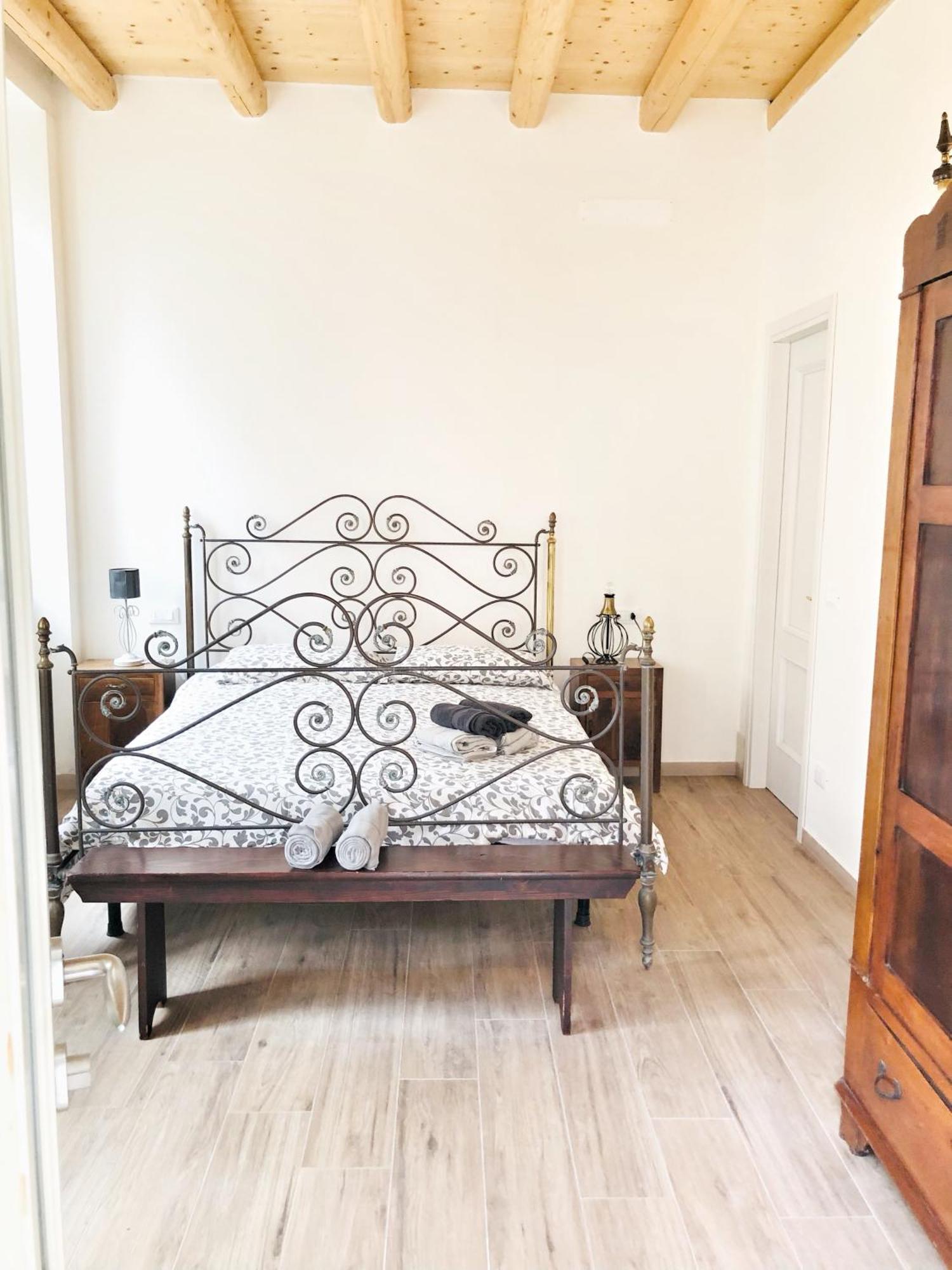 Bed and Breakfast Casa Barteei à Monte Isola Extérieur photo