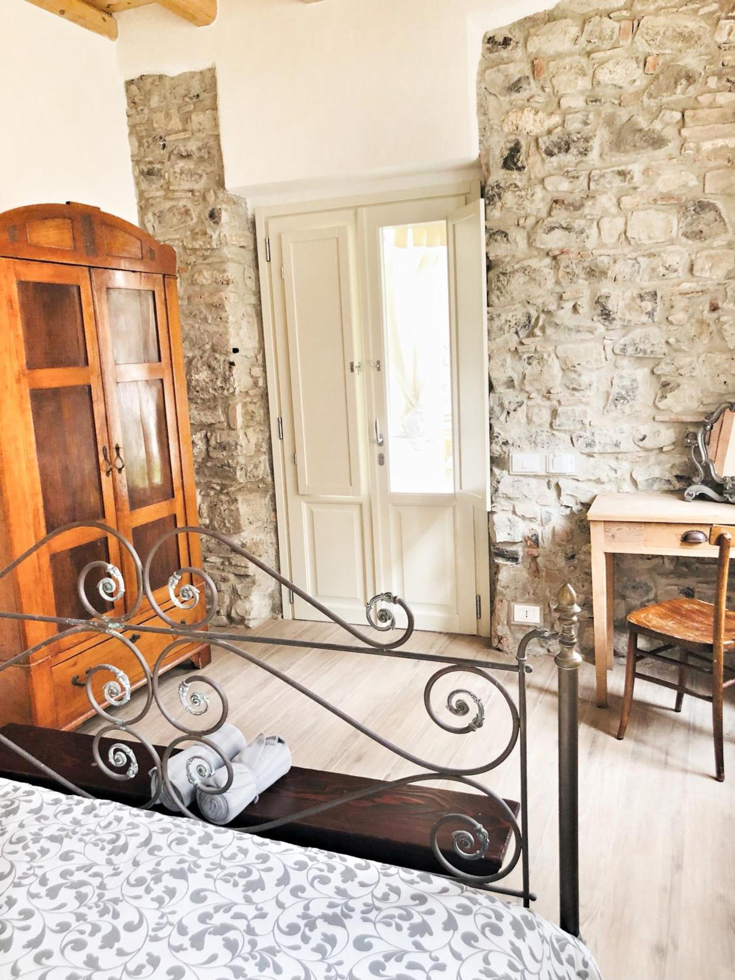 Bed and Breakfast Casa Barteei à Monte Isola Extérieur photo
